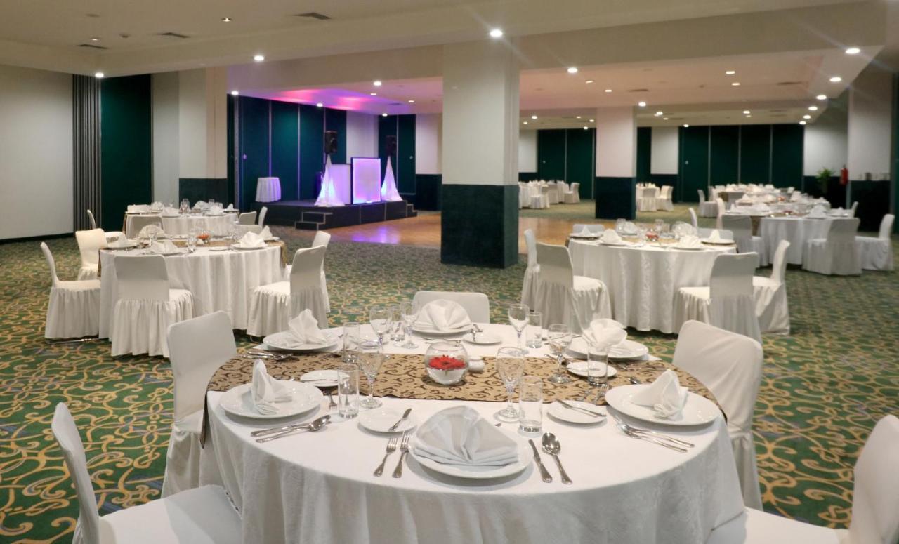 Mision Toreo Centro De Convenciones Naucalpan de Juarez Ngoại thất bức ảnh