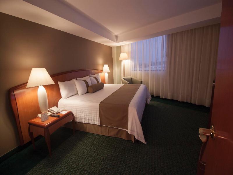 Mision Toreo Centro De Convenciones Naucalpan de Juarez Ngoại thất bức ảnh